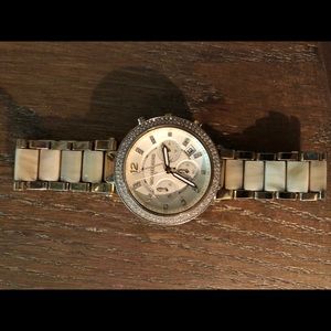 Michael Kors Watch- Gold